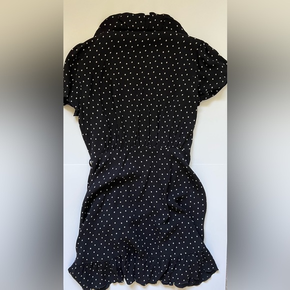 Aritzia Sunday Best Women’s Dress - Picture 3 of 4